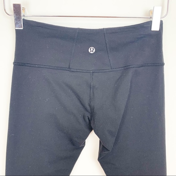 Lululemon | Black Discover Crop Capri Leggings - Picture 5 of 8